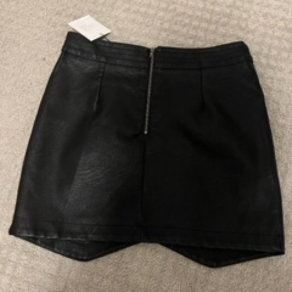 JACK by BB Dakota by Steve Madden Angeline Faux Leather Skirt-NWT - Picture 6 of 7